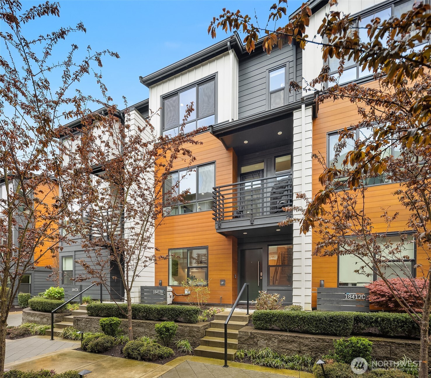 18412 96th Drive NE #B, Bothell, WA 98011
