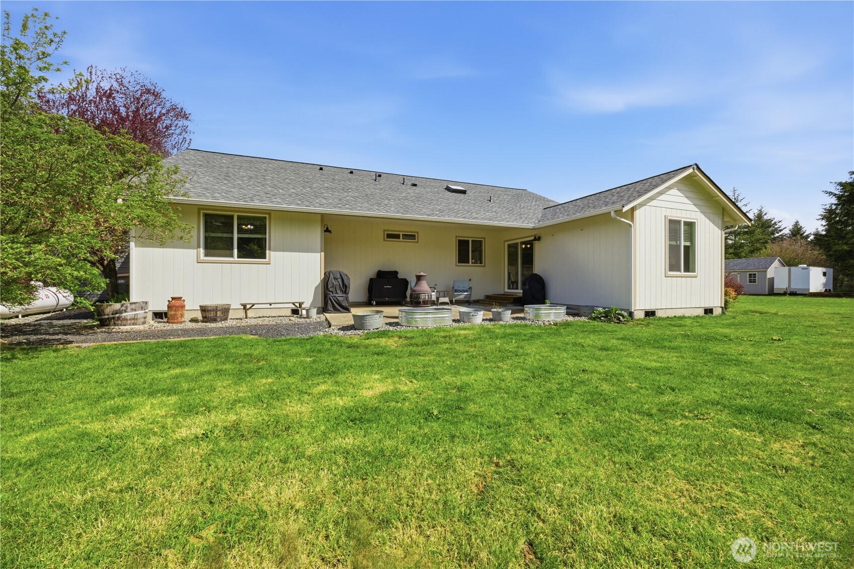 9227 176th Avenue SW, Rochester, WA 98579