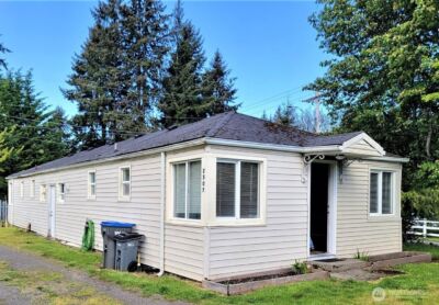2507 Erlands Point Road NW, Bremerton, WA 98312 - Photo 2