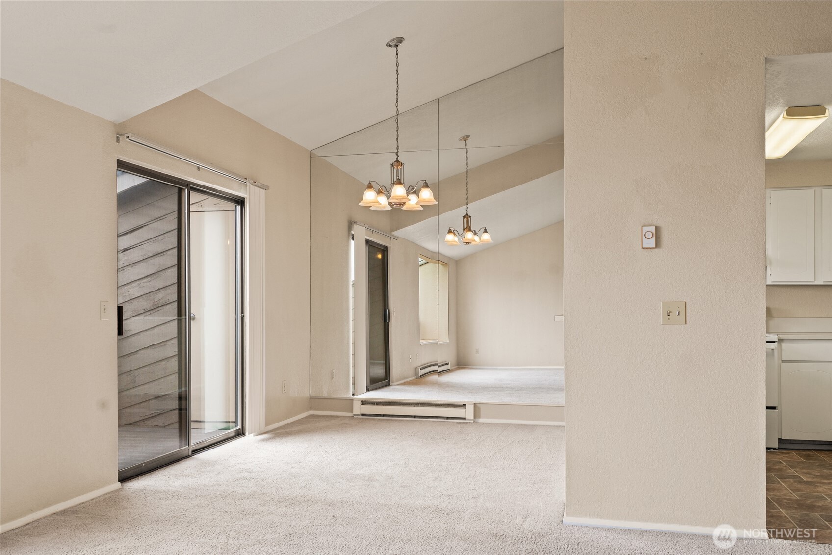 1319 S Puget Drive #D-35, Renton, WA 98055