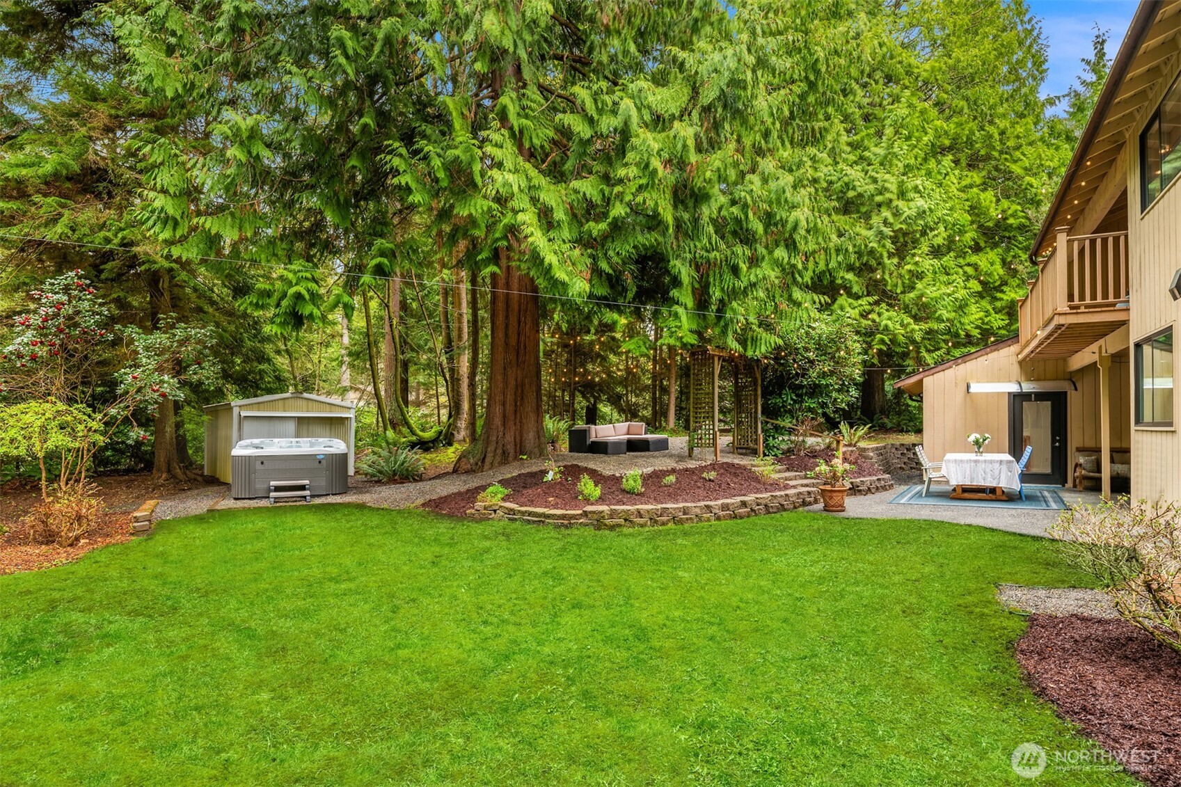 13716 50th Avenue W, Edmonds, WA 98026
