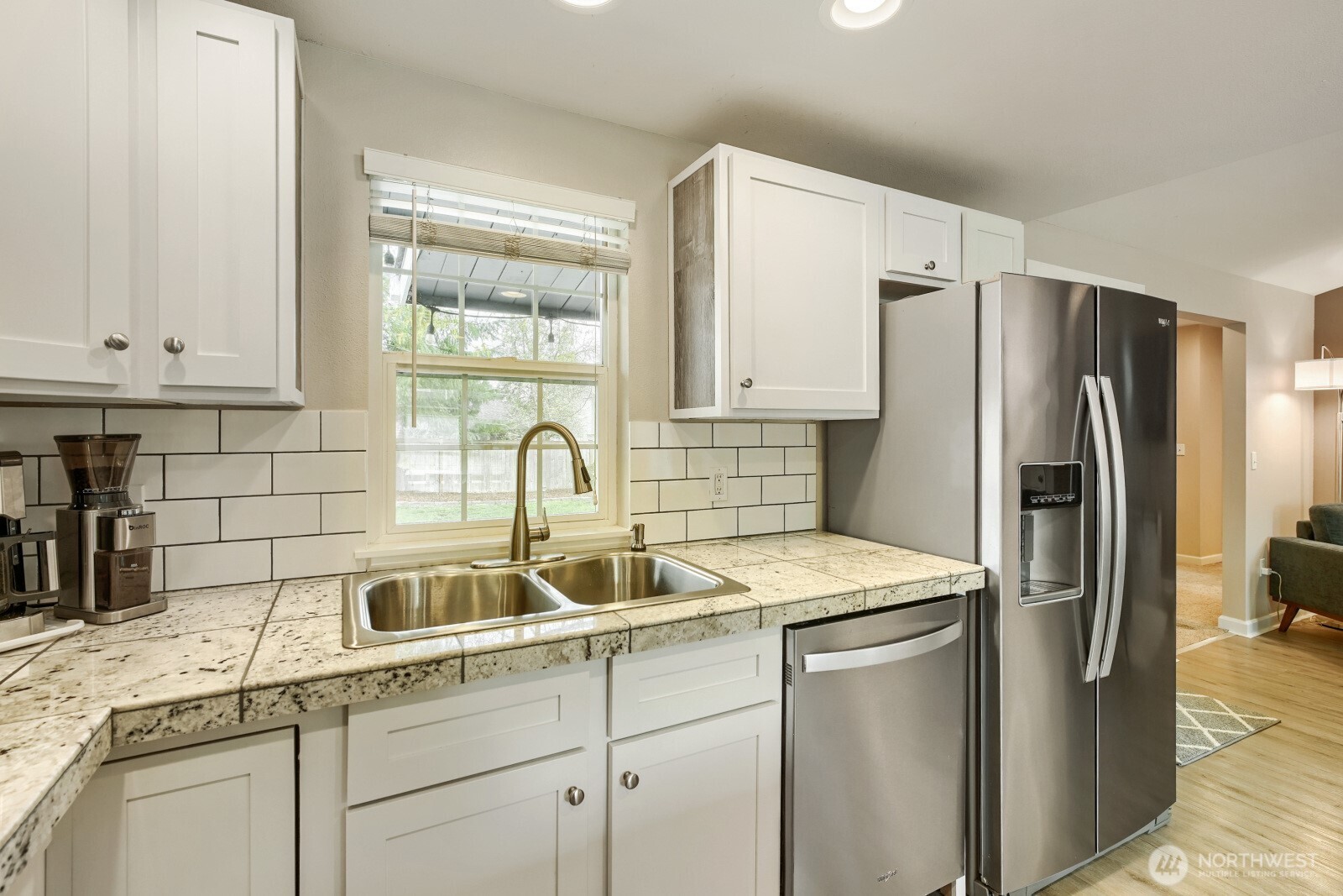 21650 SE 267th Street , Maple Valley, WA 98038-6110