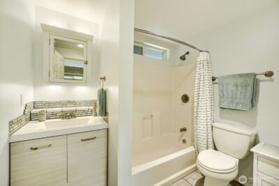 21650 SE 267th Street , Maple Valley, WA 98038-6110 - Photo 16