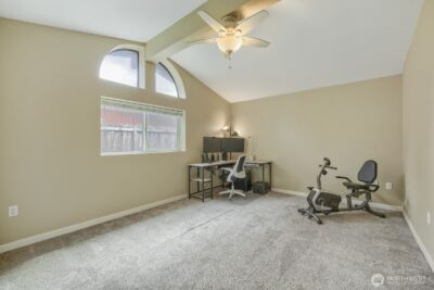 21650 SE 267th Street , Maple Valley, WA 98038-6110 - Photo 19