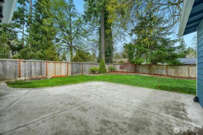 21650 SE 267th Street , Maple Valley, WA 98038-6110 - Photo 24