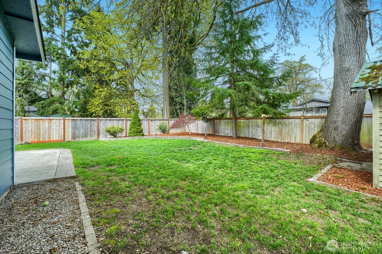 21650 SE 267th Street , Maple Valley, WA 98038-6110