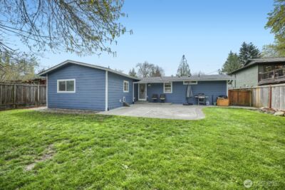 21650 SE 267th Street , Maple Valley, WA 98038-6110 - Photo 27