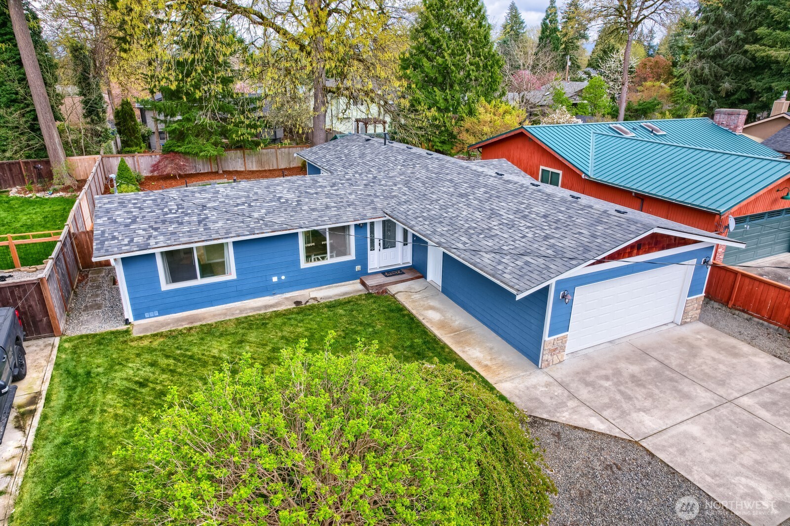 21650 SE 267th Street , Maple Valley, WA 98038-6110