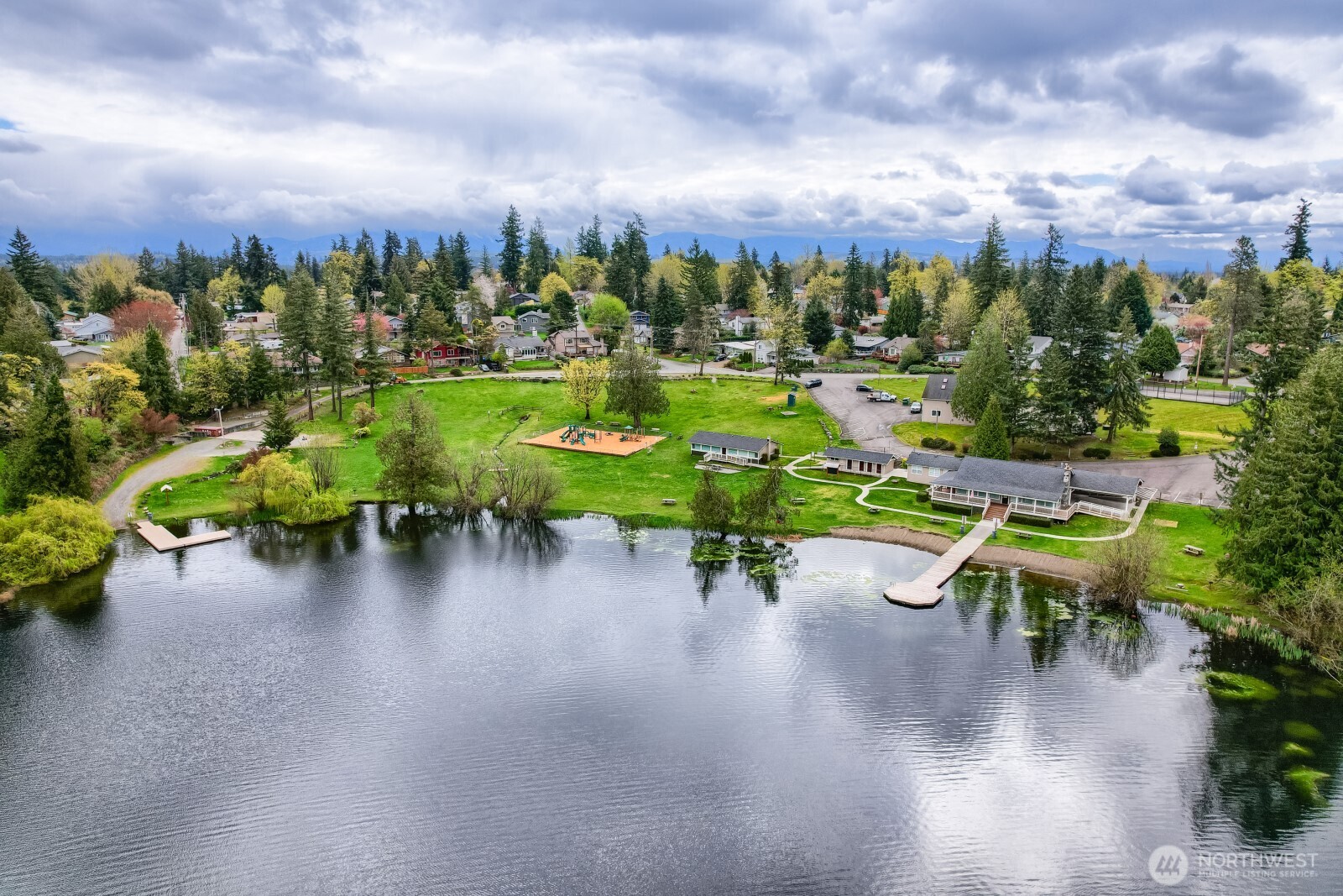 21650 SE 267th Street , Maple Valley, WA 98038-6110