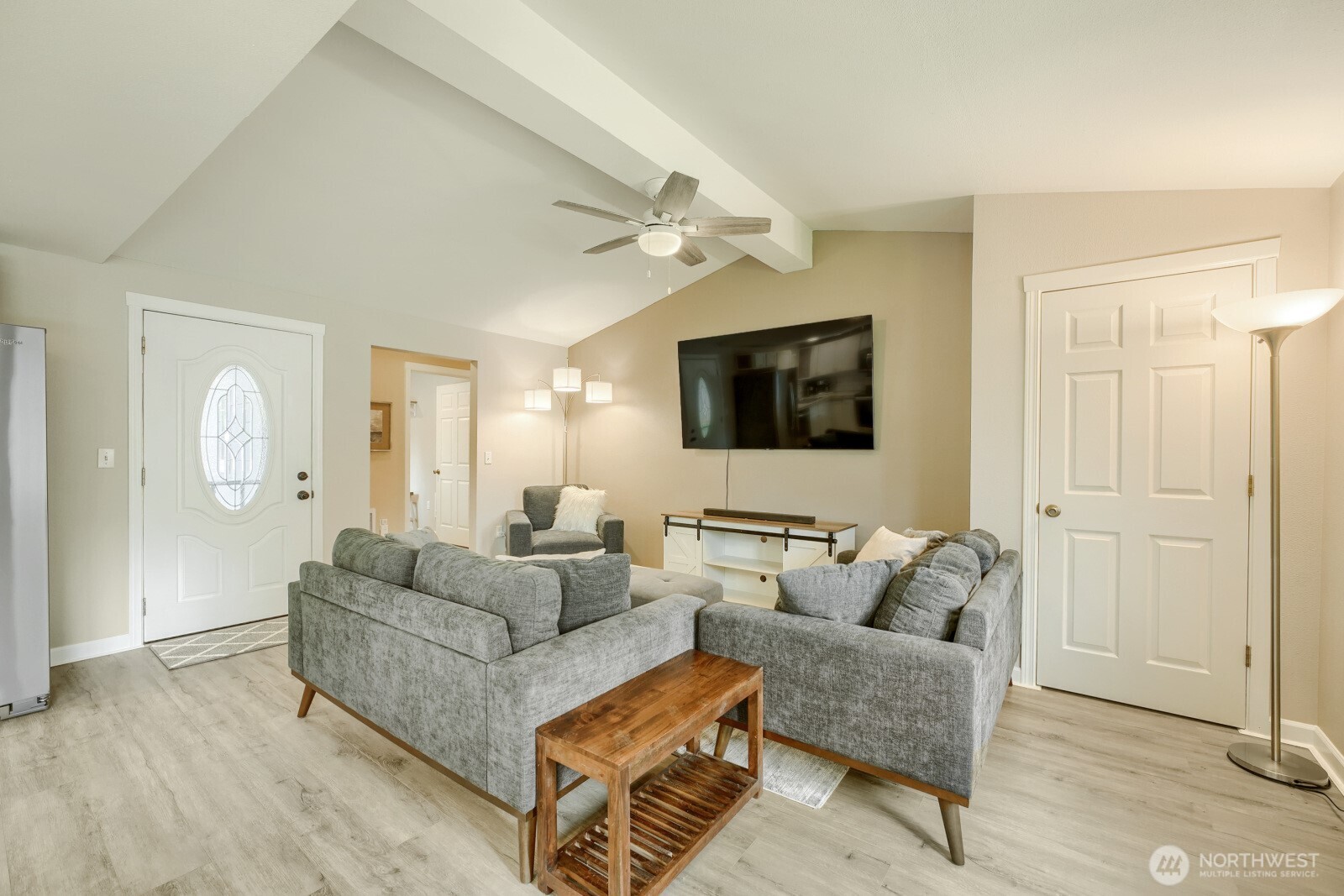 21650 SE 267th Street , Maple Valley, WA 98038-6110