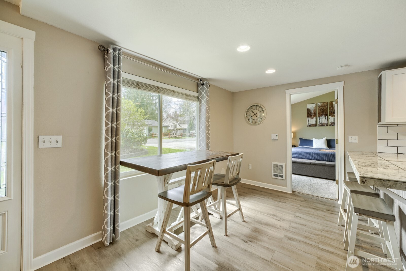 21650 SE 267th Street , Maple Valley, WA 98038-6110