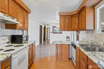1402 22nd Street NE #27, Auburn, WA 98002 - Photo 12