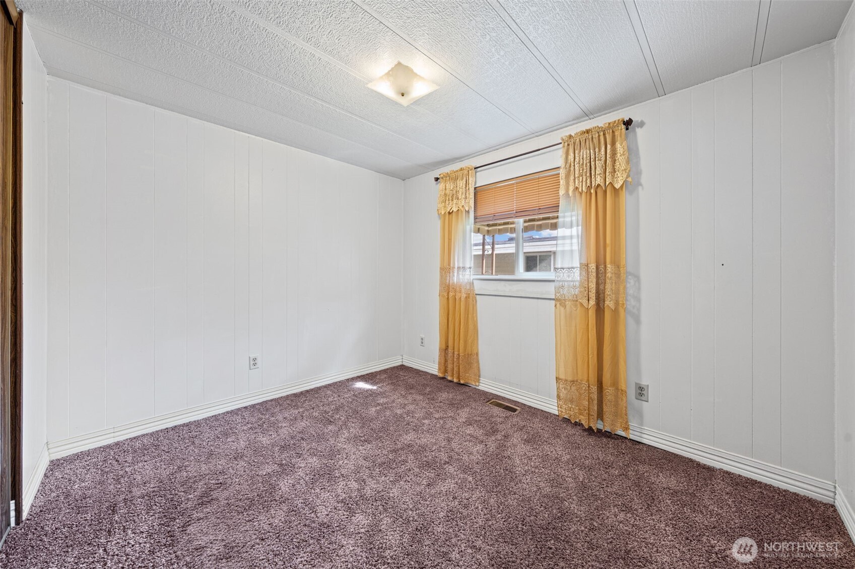 1402 22nd Street NE #27, Auburn, WA 98002