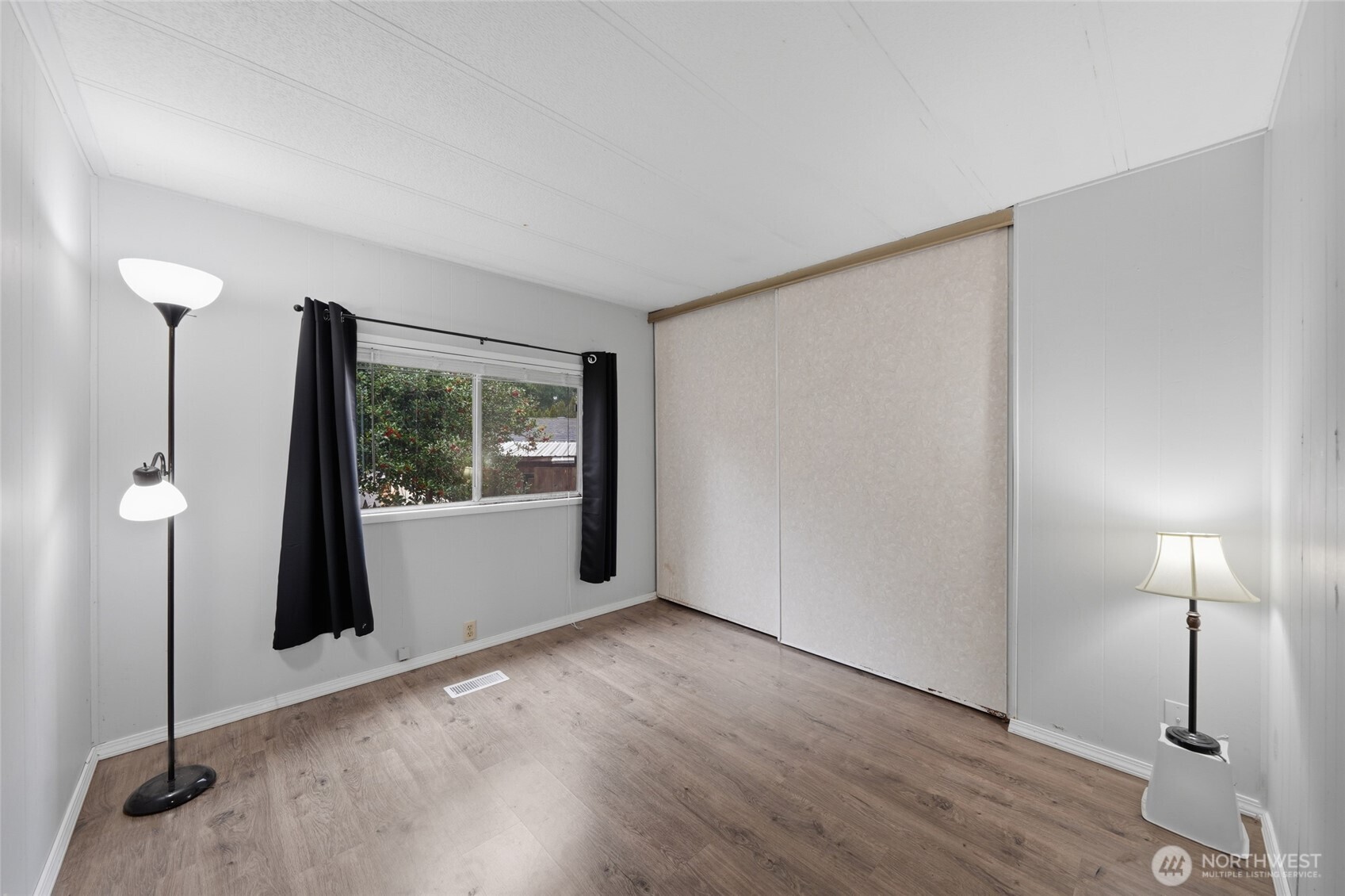 12605 E Gibson Rd #65, Everett, WA 98204-8601