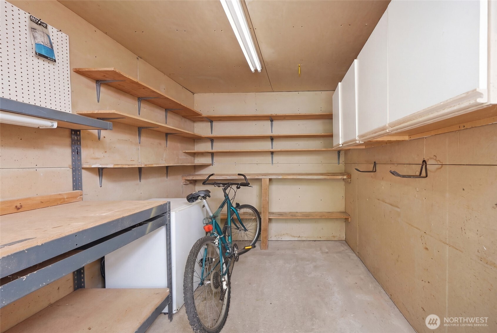 12605 E Gibson Rd #65, Everett, WA 98204-8601