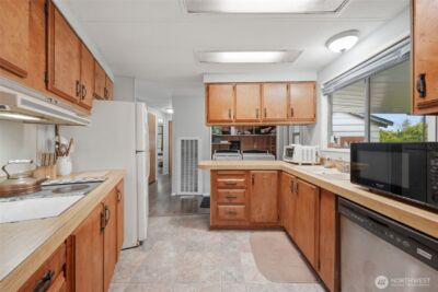 12605 E Gibson Rd #65, Everett, WA 98204-8601 - Photo 10