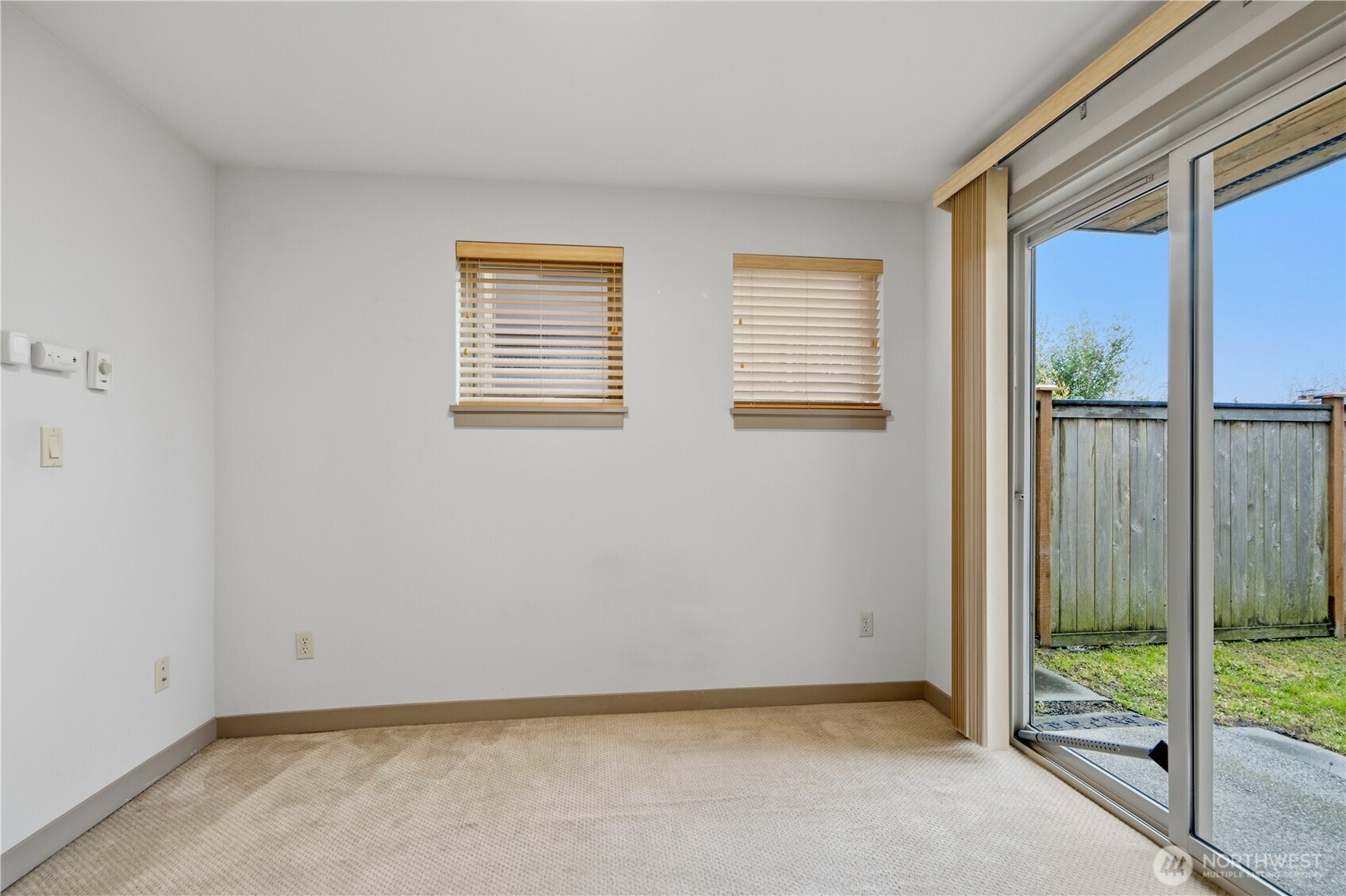 925 N 85th Street #B, Seattle, WA 98103