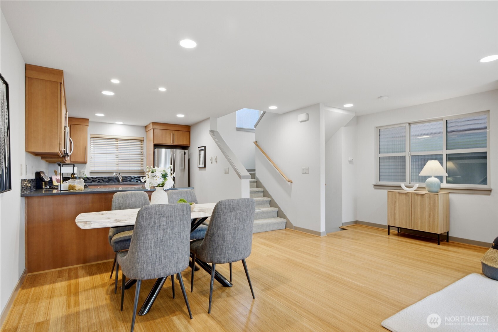 925 N 85th Street #B, Seattle, WA 98103