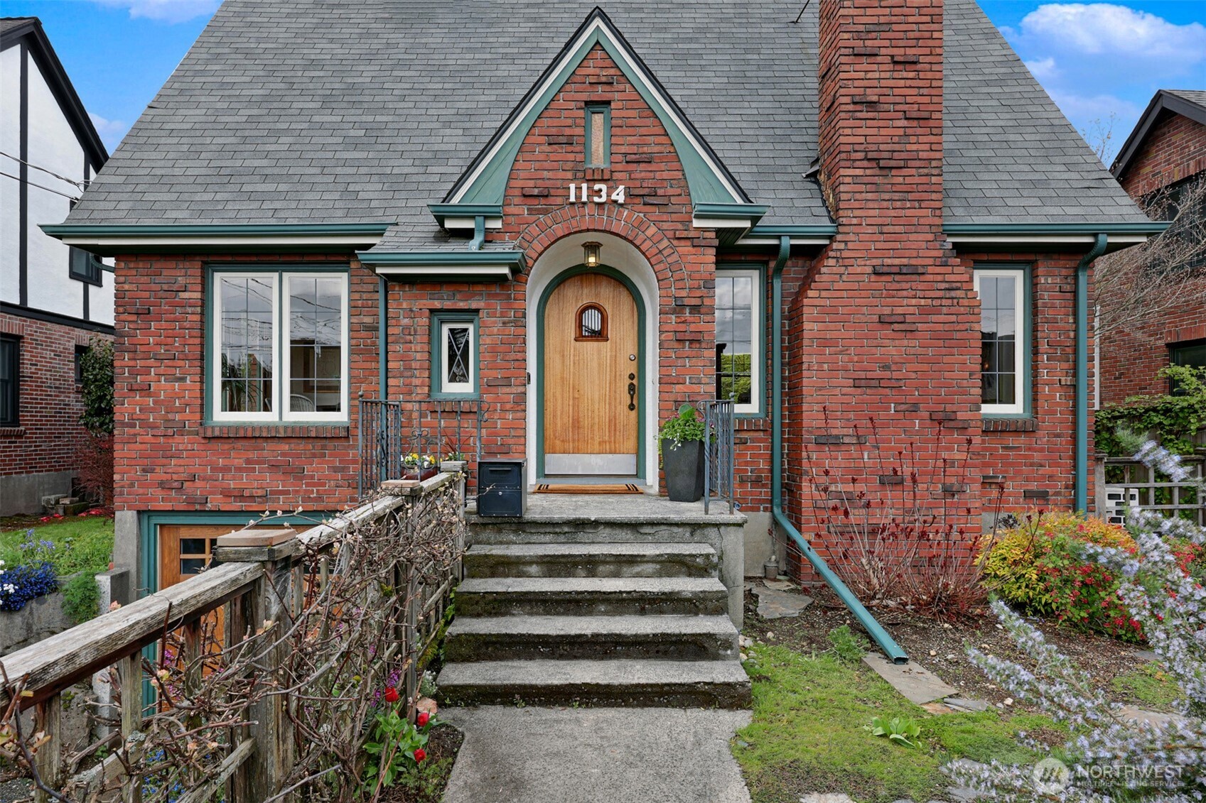 1134 N 78th Street , Seattle, WA 98103