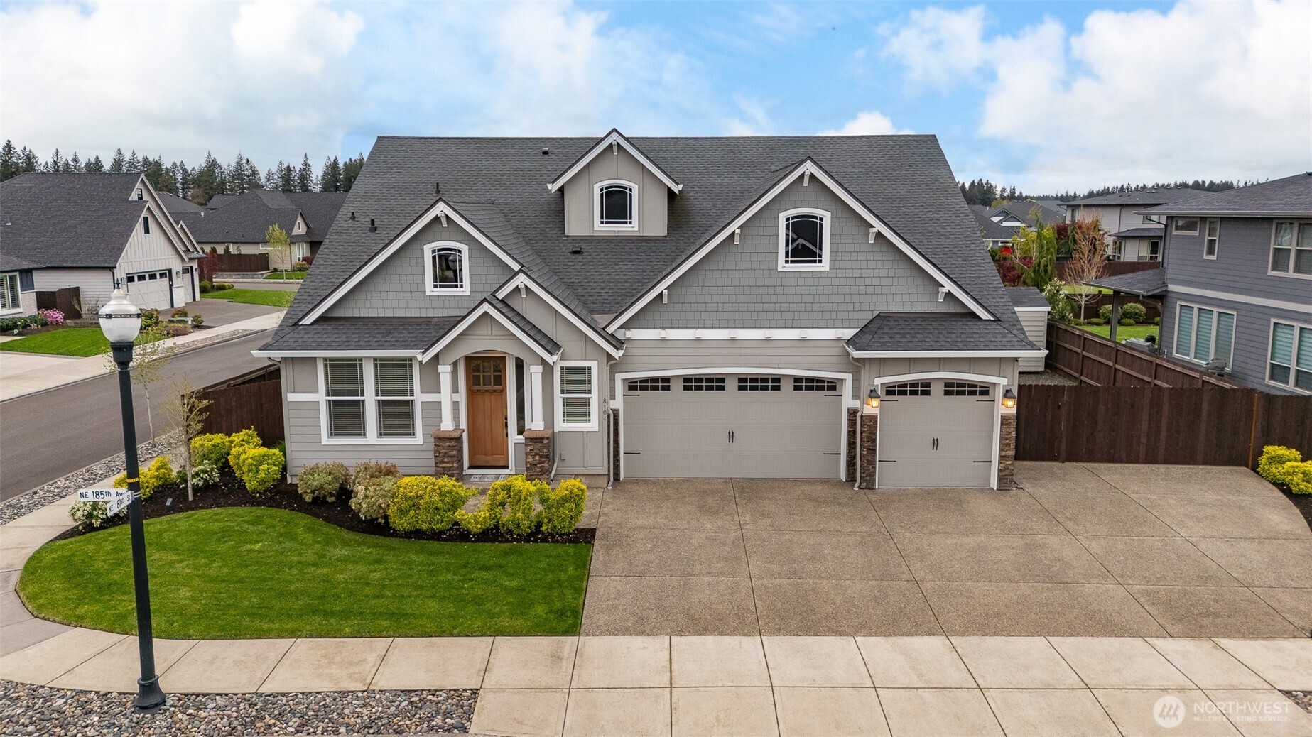 8104 NE 185th Avenue , Vancouver, WA 98682