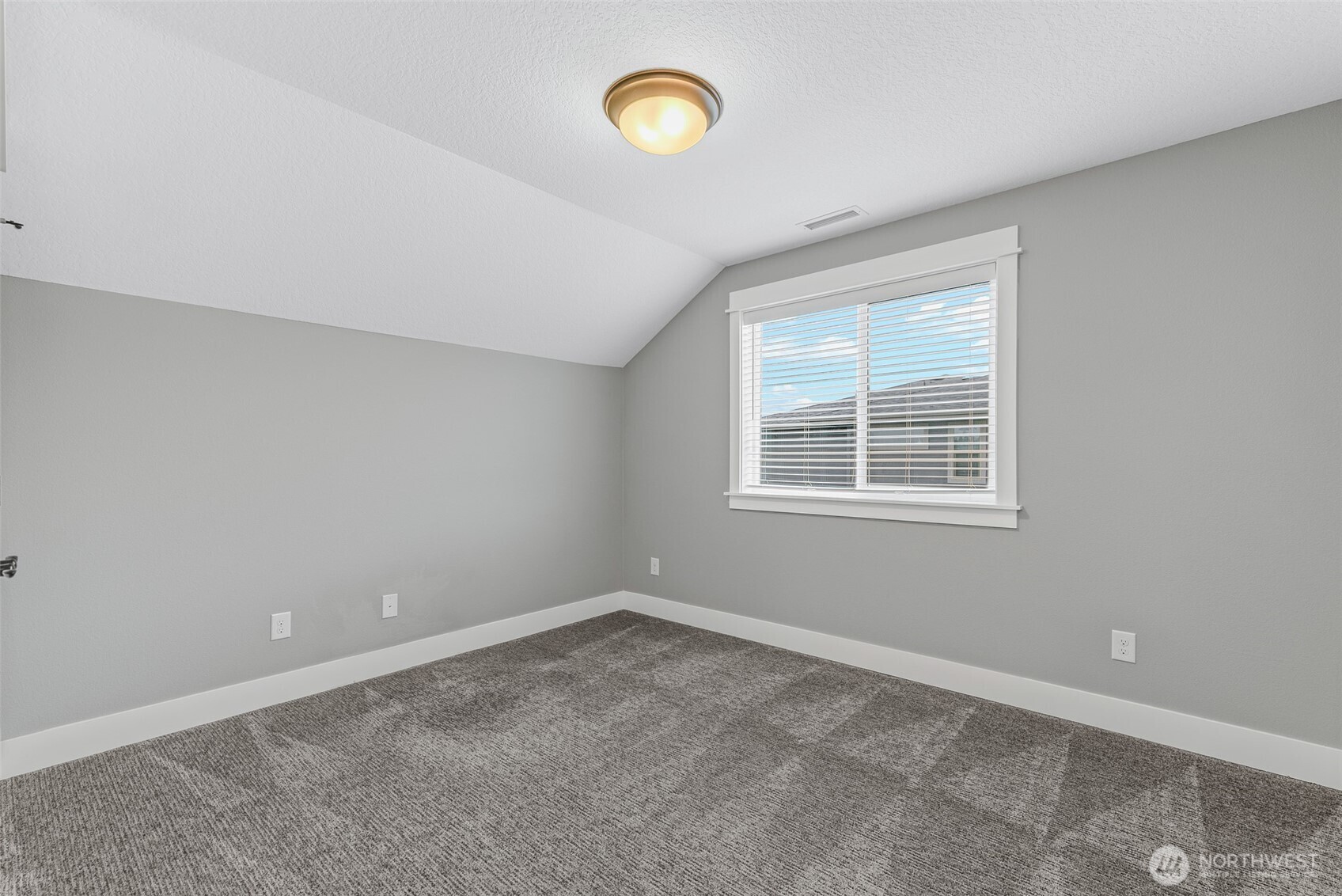8104 NE 185th Avenue , Vancouver, WA 98682