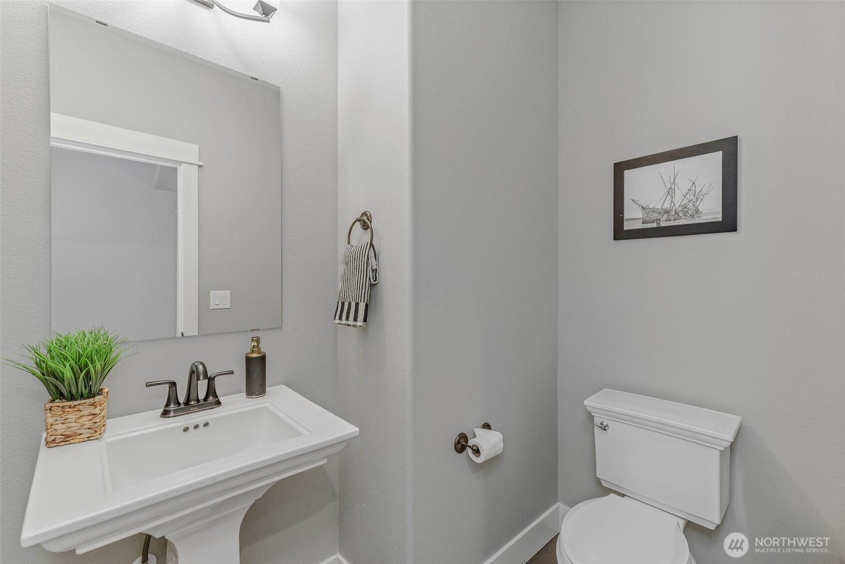 8104 NE 185th Avenue , Vancouver, WA 98682