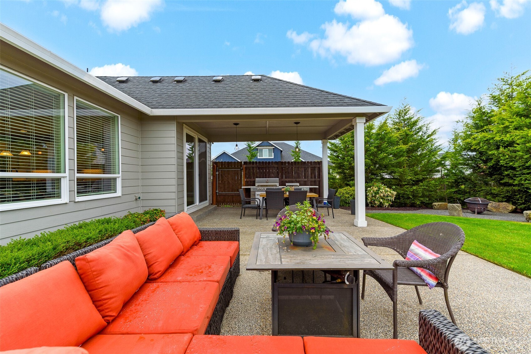 8104 NE 185th Avenue , Vancouver, WA 98682