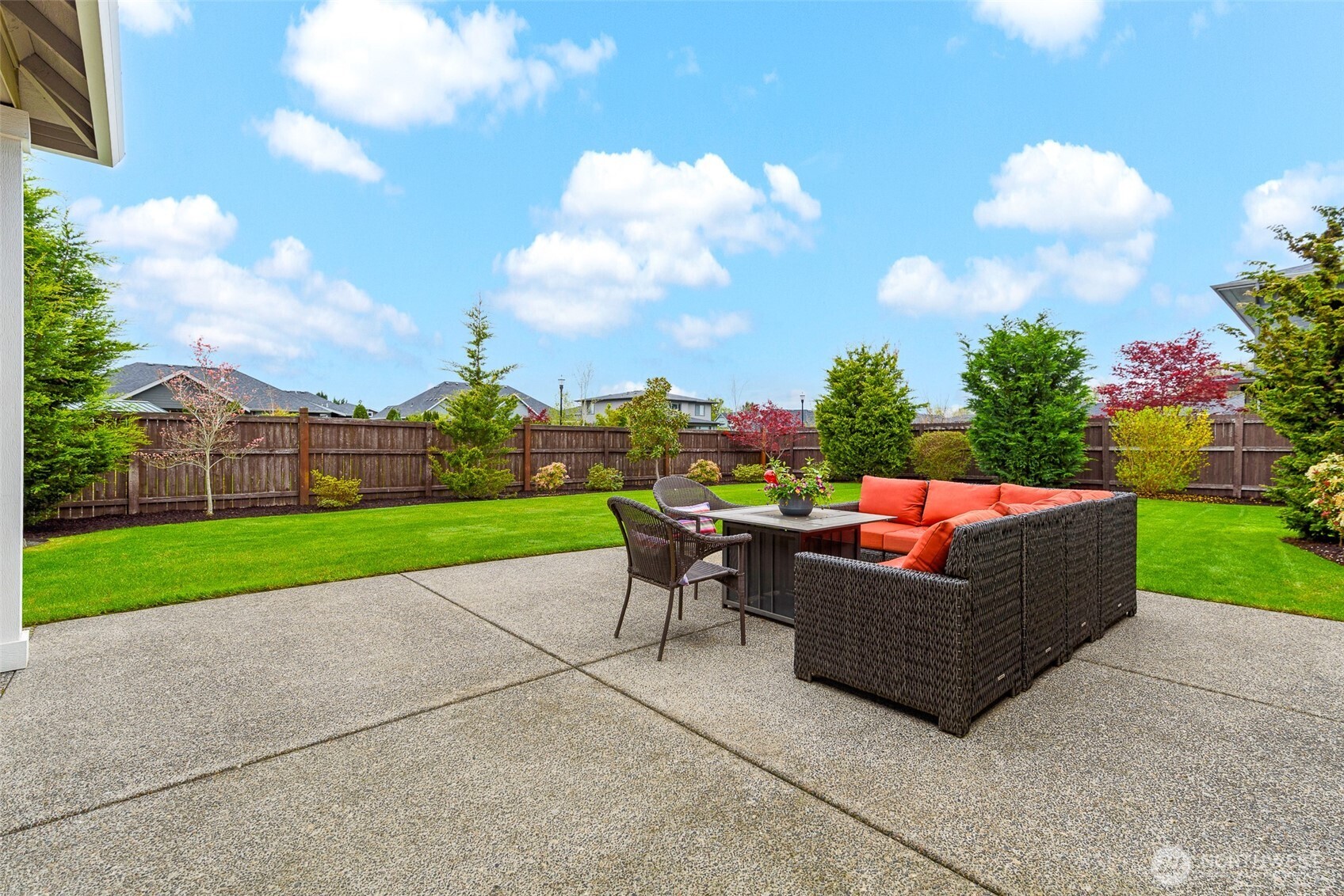 8104 NE 185th Avenue , Vancouver, WA 98682
