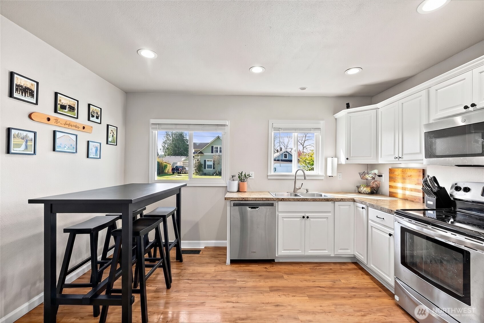 713 4th Avenue SW, Puyallup, WA 98371