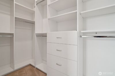 13643 SE 10th Street SE, Bellevue, WA 98005 - Photo 20