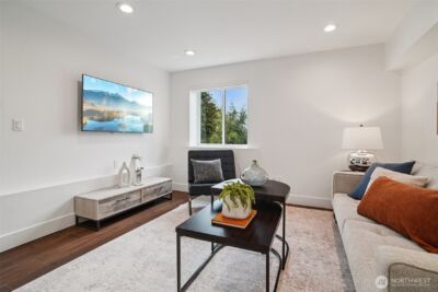 13643 SE 10th Street SE, Bellevue, WA 98005 - Photo 27