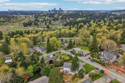 13643 SE 10th Street SE, Bellevue, WA 98005 - Photo 36