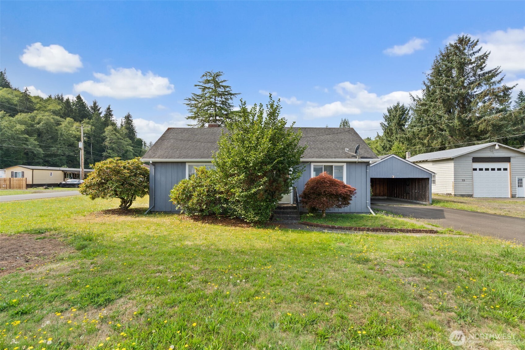 1206 W 4th Street , South Bend, WA 98586