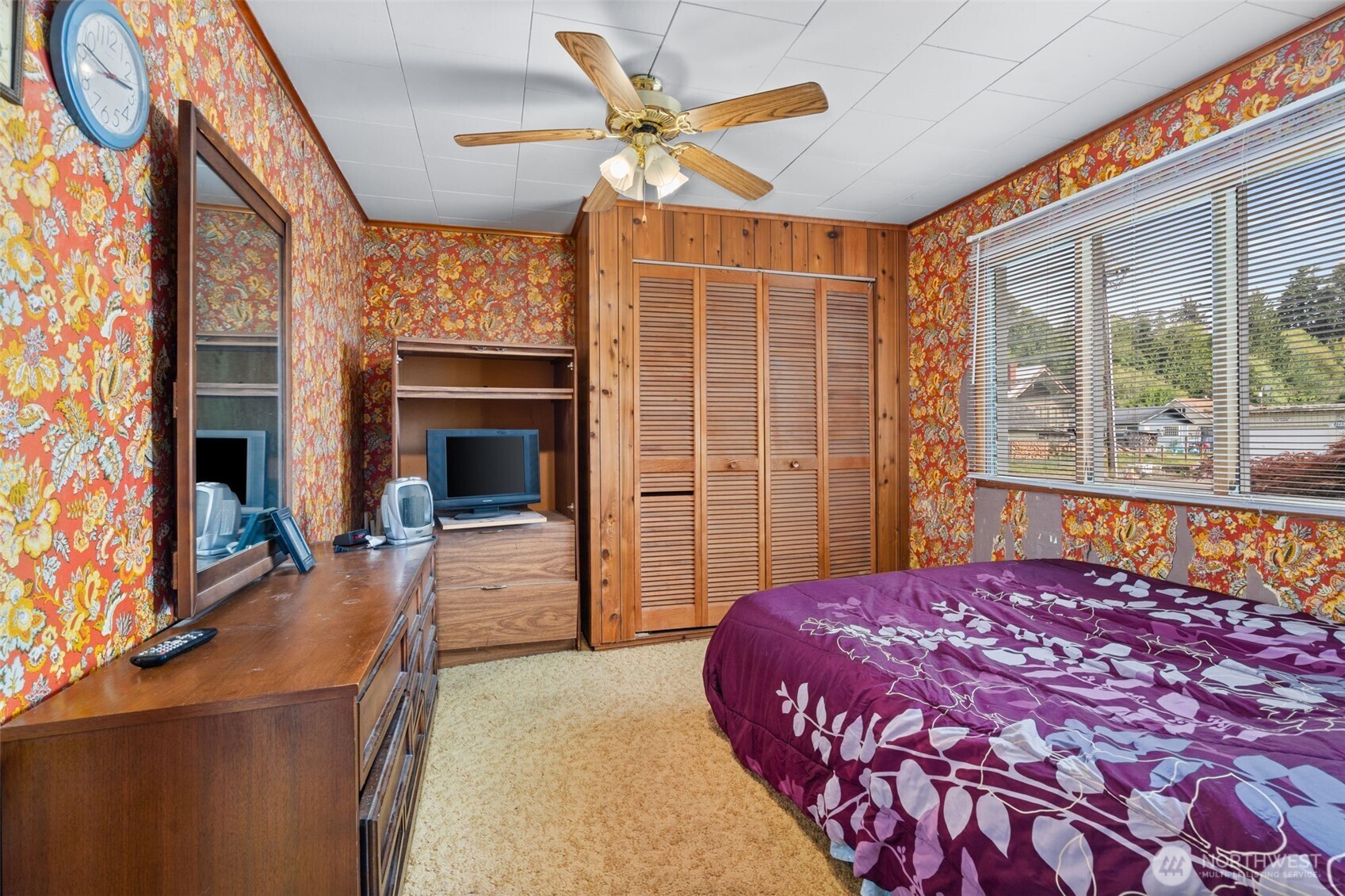 1206 W 4th Street , South Bend, WA 98586