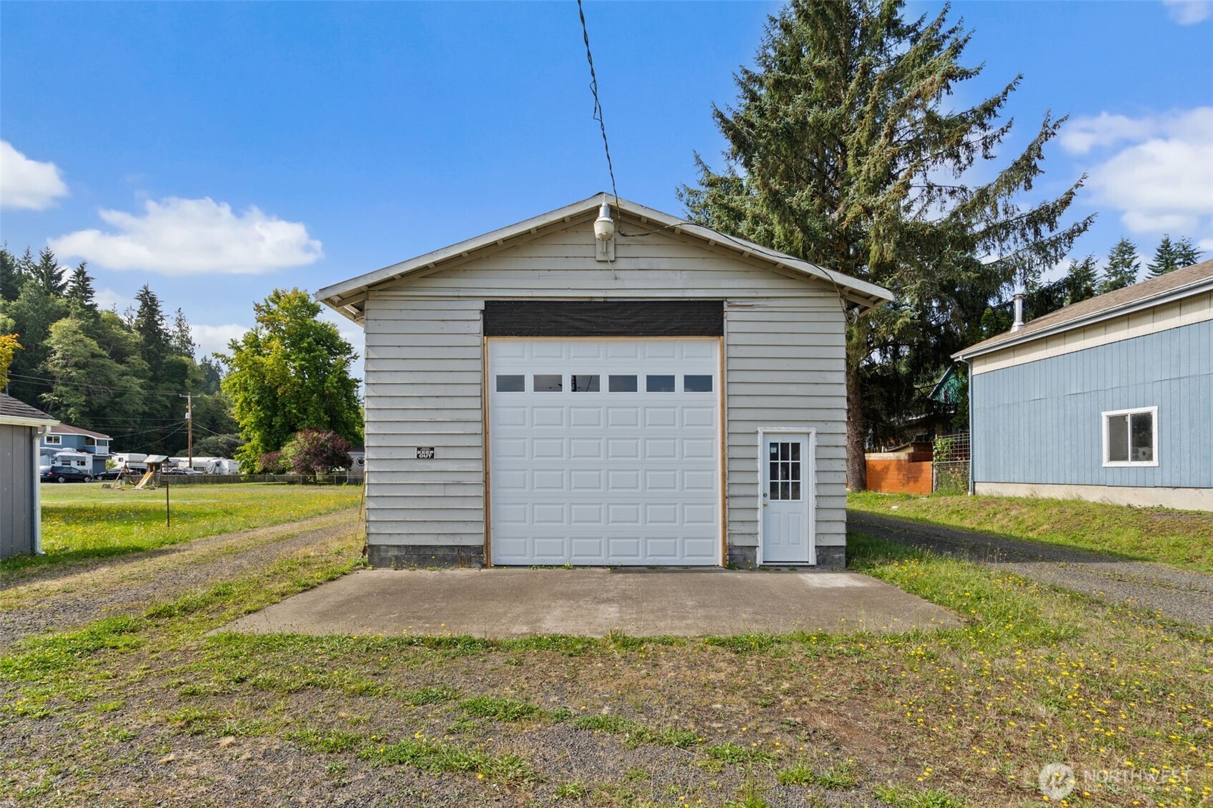 1206 W 4th Street , South Bend, WA 98586