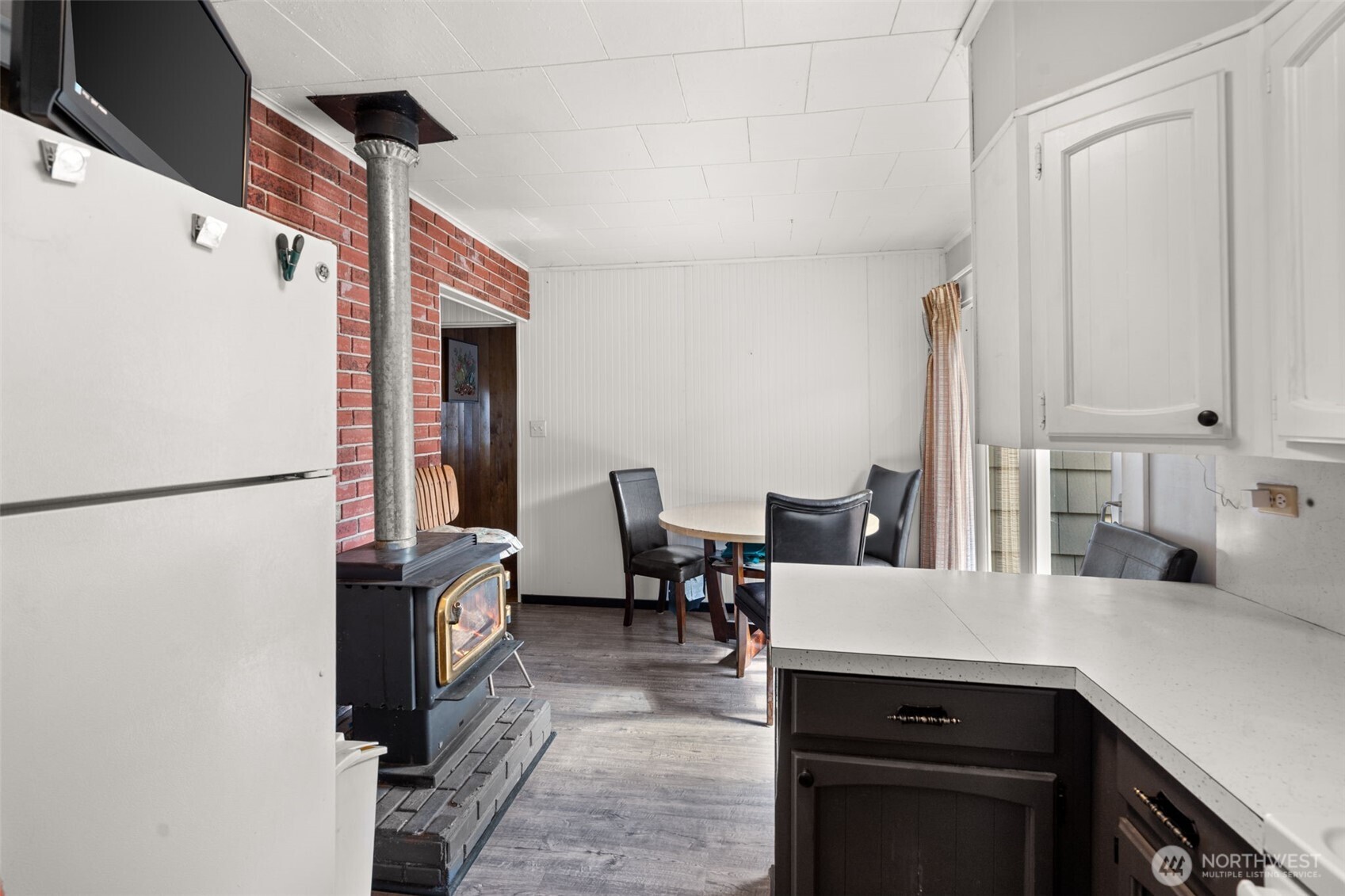 1206 W 4th Street , South Bend, WA 98586