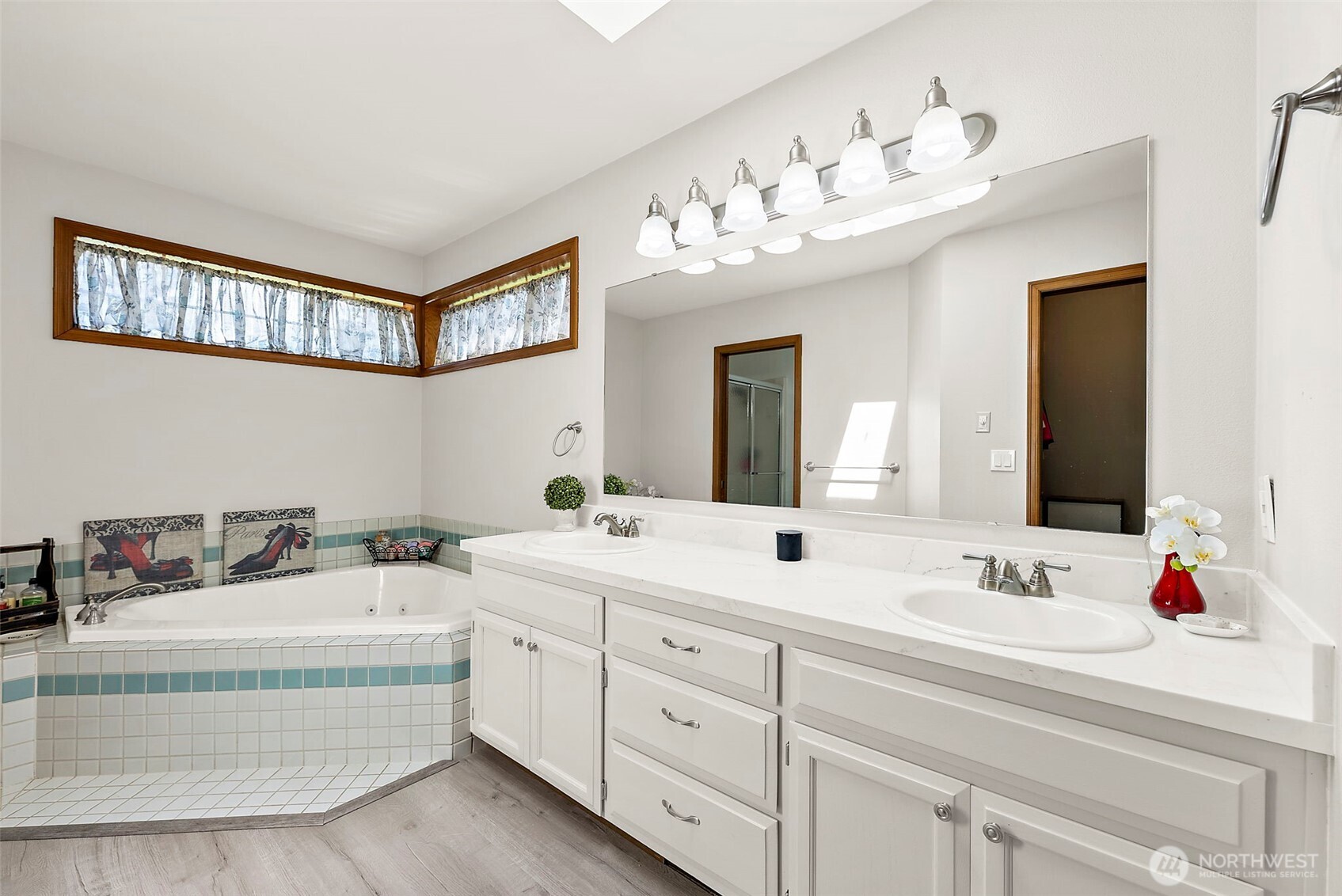 16510 90th Avenue E, Puyallup, WA 98375