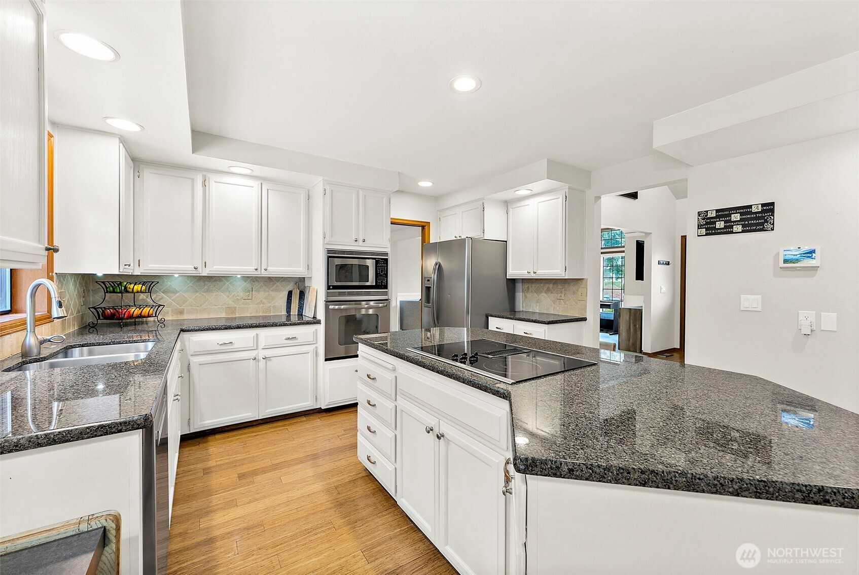 16510 90th Avenue E, Puyallup, WA 98375