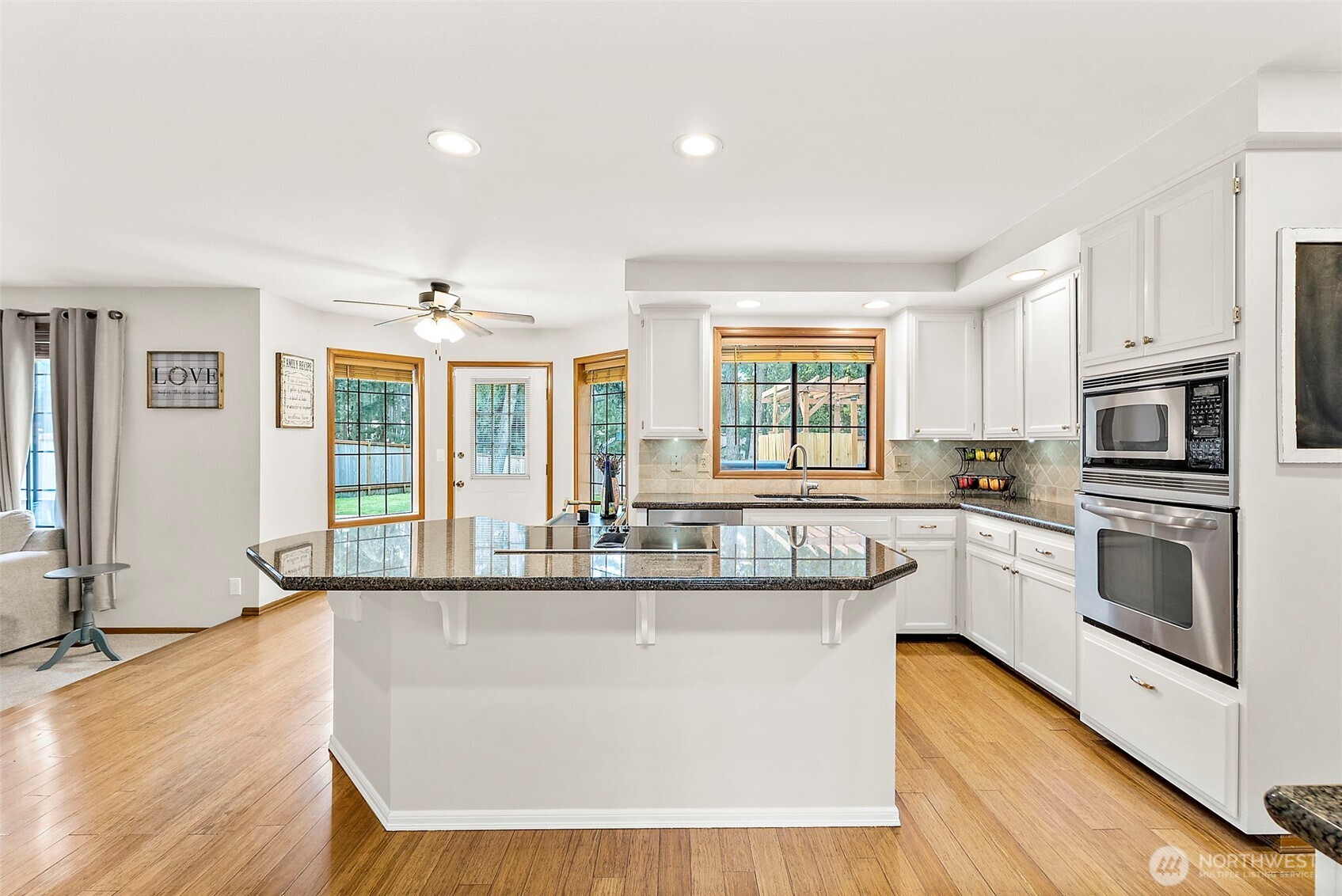 16510 90th Avenue E, Puyallup, WA 98375