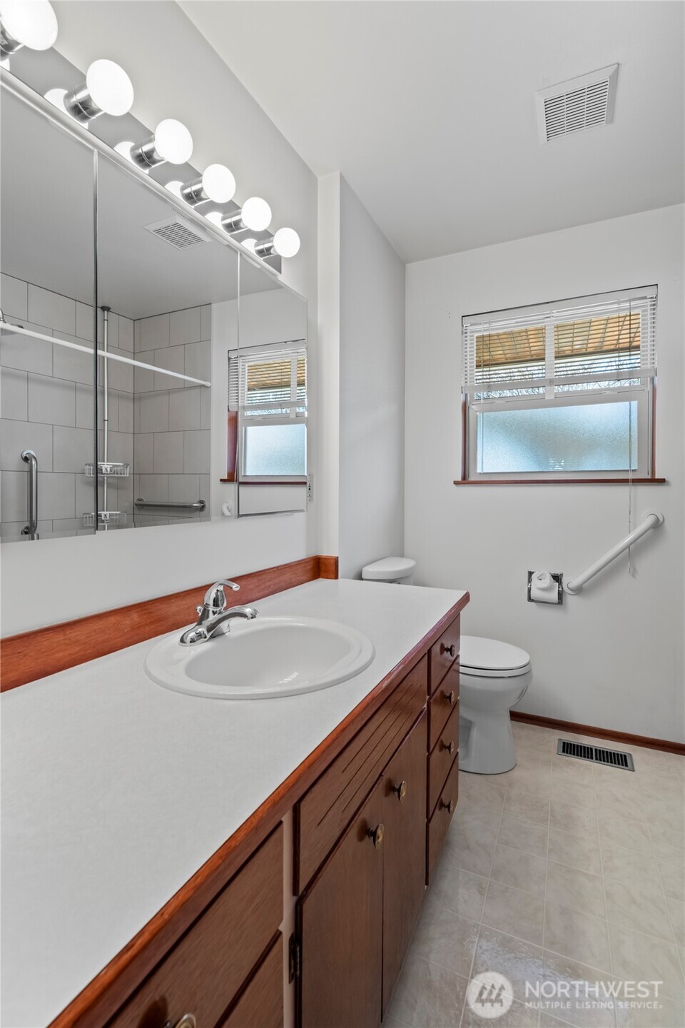 4439 S 170th Street , SeaTac, WA 98188