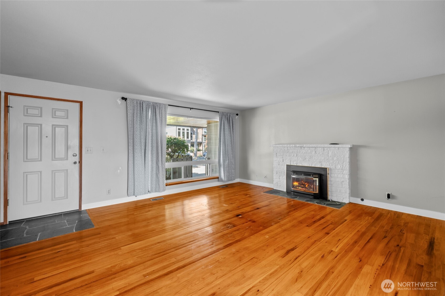4439 S 170th Street , SeaTac, WA 98188