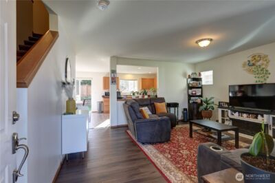 29704 SE 217th pl se , Kent, WA 98042 - Photo 5