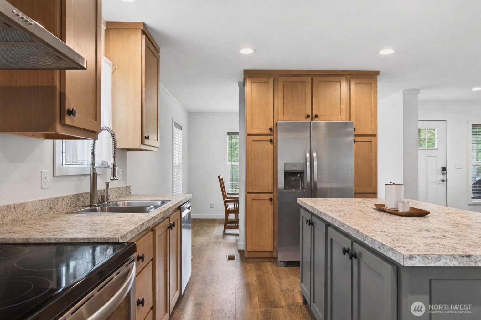 1369 Centralia Alpha Road , Chehalis, WA 98532