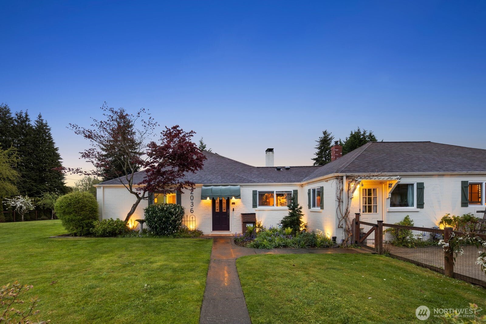 2036 Tacoma Road , Puyallup, WA 98371