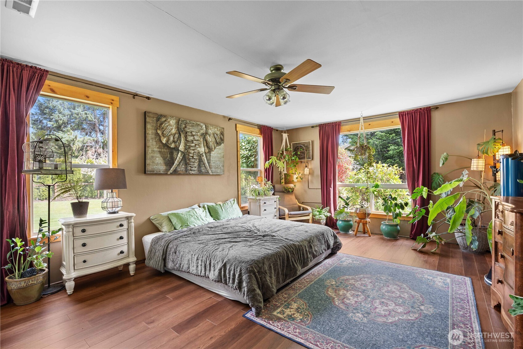 2036 Tacoma Road , Puyallup, WA 98371