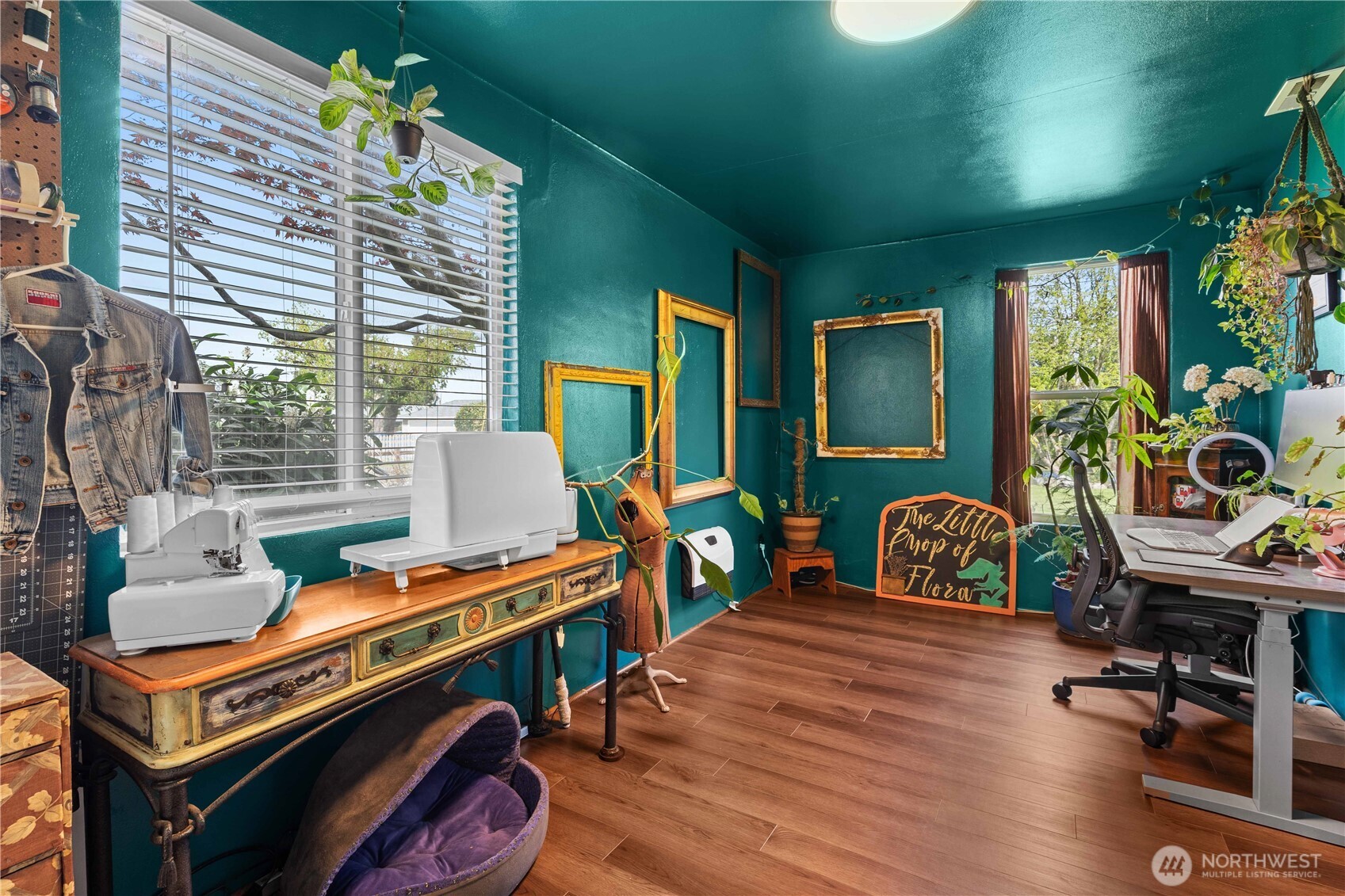 2036 Tacoma Road , Puyallup, WA 98371