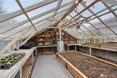 2036 Tacoma Road , Puyallup, WA 98371 - Photo 33