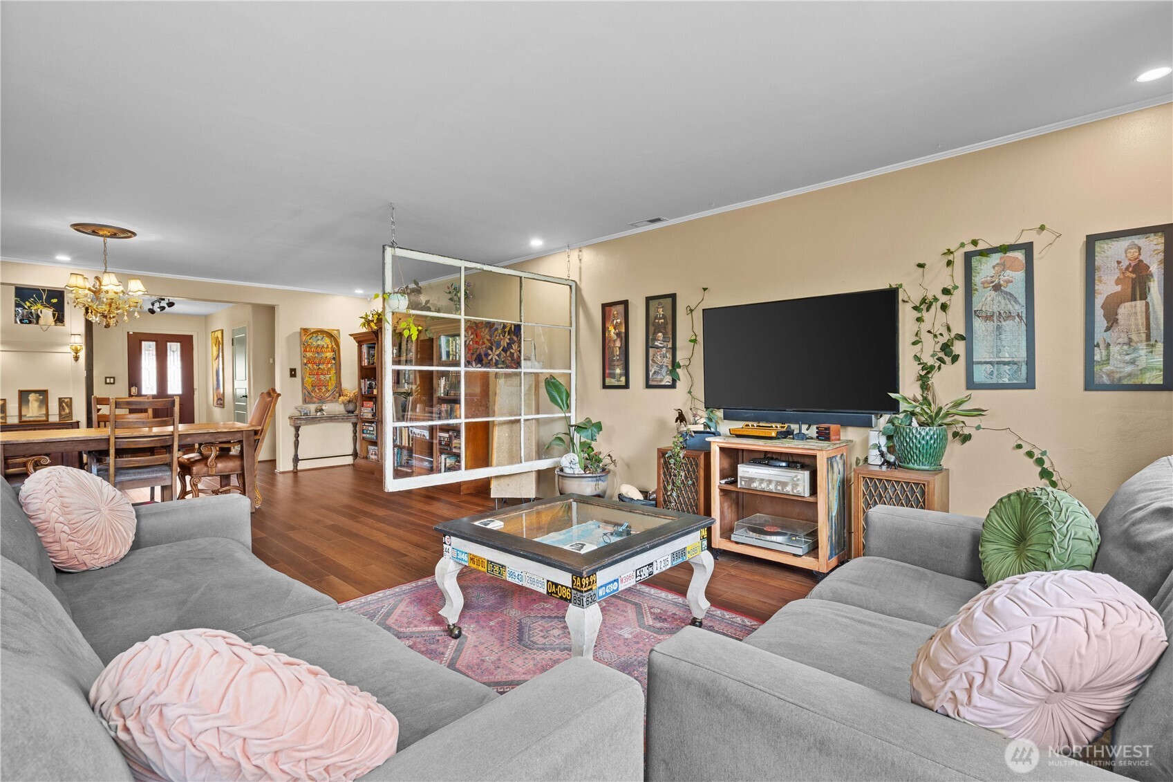 2036 Tacoma Road , Puyallup, WA 98371