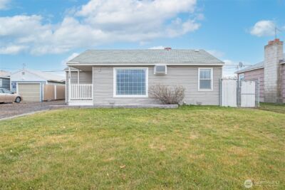 112 E Street NE, Ephrata, WA 98823