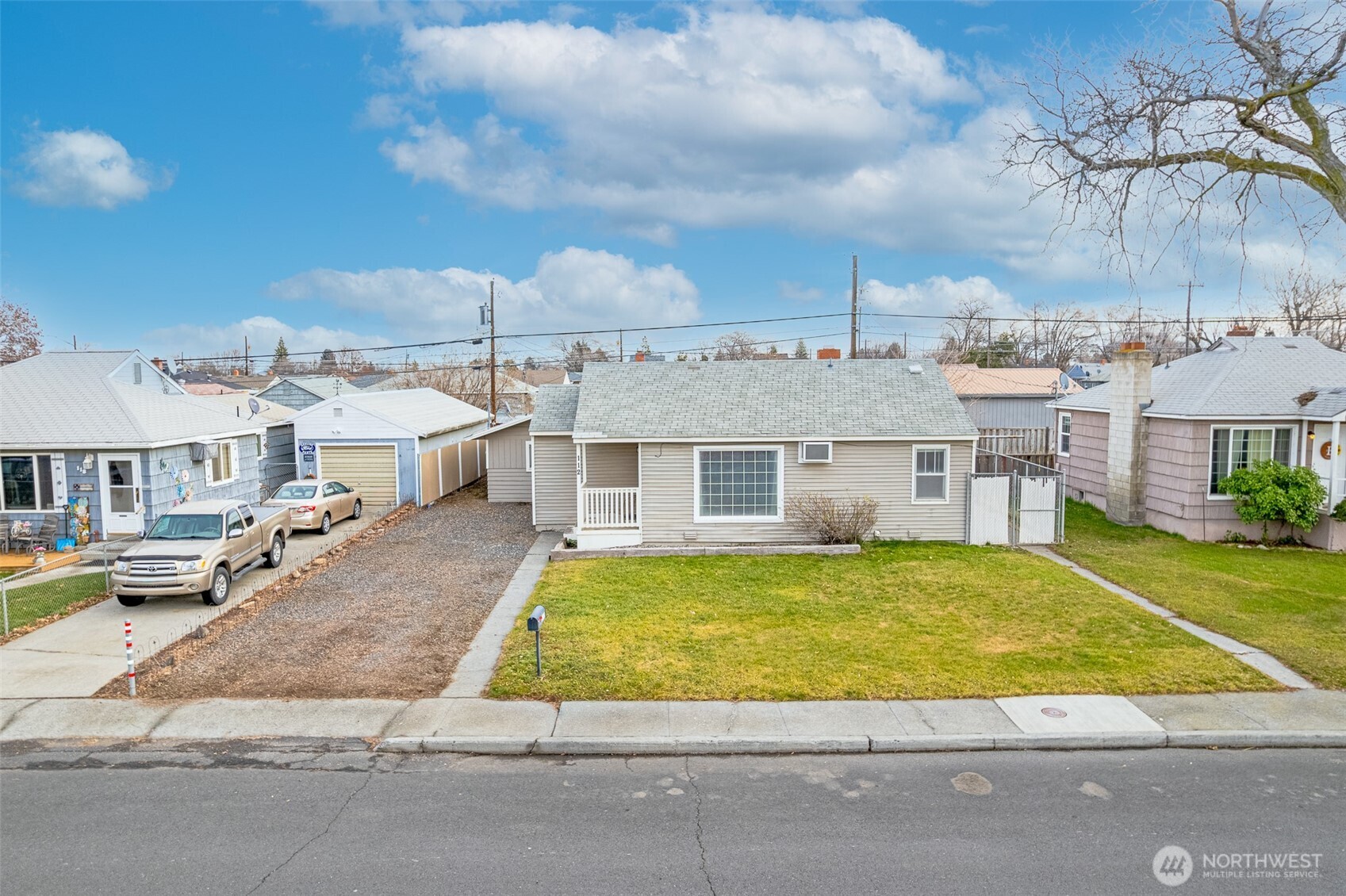 112 E Street NE, Ephrata, WA 98823